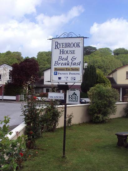 לינה וארוחת בוקר קיל איירן Ryebrook House מראה חיצוני תמונה